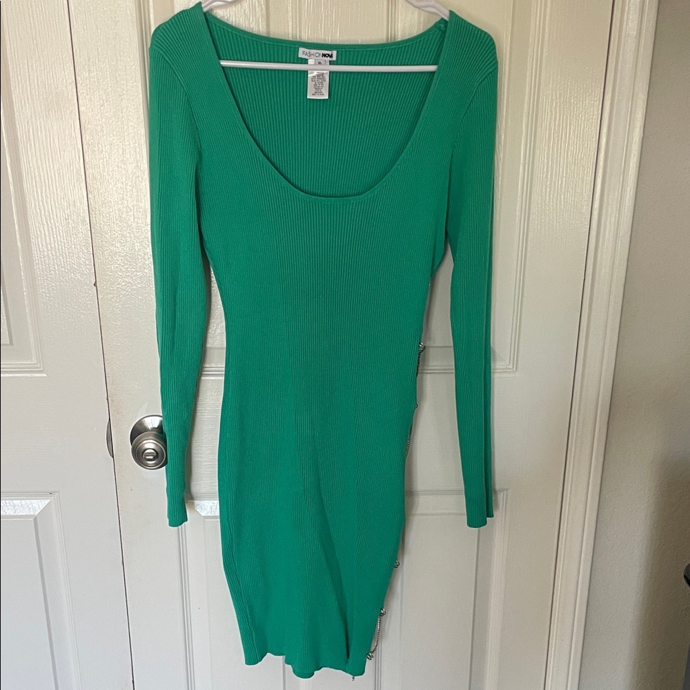 Fashion Nova Emerald Green Ribbed Long-Sleeve Bodycon Dress